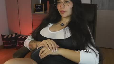 Snapshot of laviah chatting on April 2026 02:09:01 AM Mara online show from April 2026 02:09:01 AM