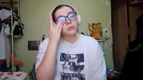 Adeline online show from March 2026 06:54:02 AM