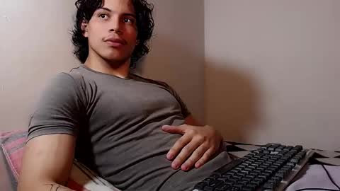 Snapshot of lax777_ chatting on April 2026 05:21:01 AM ZAmbrano online show from April 2026 05:21:01 AM