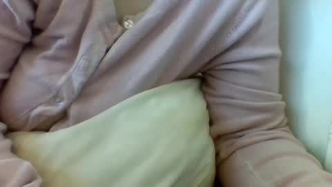 layannalea online show from September 2025 10:24:02 PM