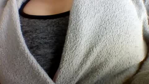 layannalea online show from April 2026 05:26:02 PM