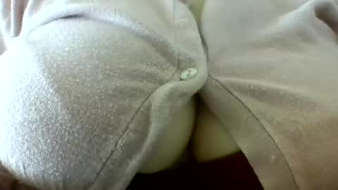 layannalea online show from April 2026 08:06:01 PM