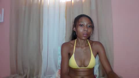 Snapshot of layannek chatting on May 2026 05:15:01 AM layannek online show from May 2026 05:15:01 AM