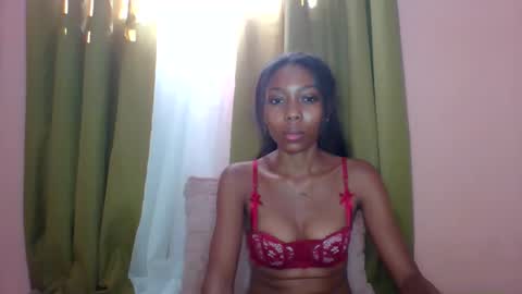 Snapshot of layannek chatting on June 2026 08:09:02 AM layannek online show from June 2026 08:09:02 AM