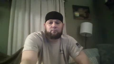 layinlow42 online show from January 2025 05:15:02 AM