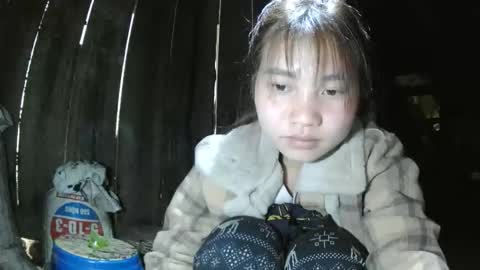 layla_999 online show from March 2026 02:37:02 AM