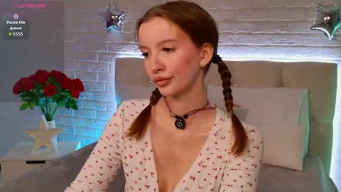 Snapshot of layla_bloom chatting on June 2026 05:38:02 PM Your sweet girl-next-door online show from June 2026 05:38:02 PM