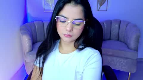 Snapshot of layla_breezee_ chatting on May 2026 11:16:02 AM Layla Breezee online show from May 2026 11:16:02 AM