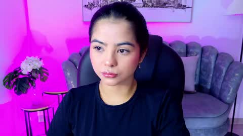 Snapshot of layla_breezee_ chatting on May 2026 11:26:02 AM Layla Breezee online show from May 2026 11:26:02 AM