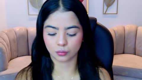 Snapshot of layla_breezee_ chatting on May 2026 11:49:02 AM Layla Breezee online show from May 2026 11:49:02 AM