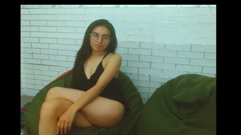 Layla Collins69 online show from July 2026 05:28:01 AM