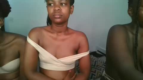 layla_cutiee online show from March 2026 09:17:01 AM