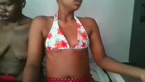 layla_cutiee online show from March 2026 10:50:01 PM