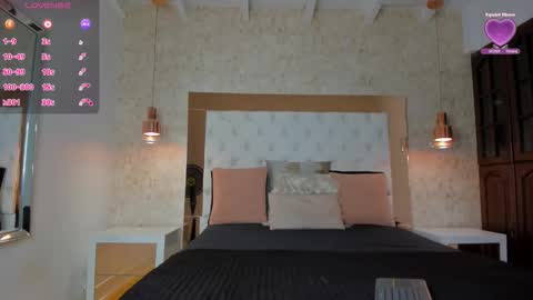 Layla Mackenzie  online show from February 2026 03:25:01 AM