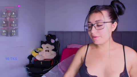 Layla online show from January 2025 11:24:01 AM