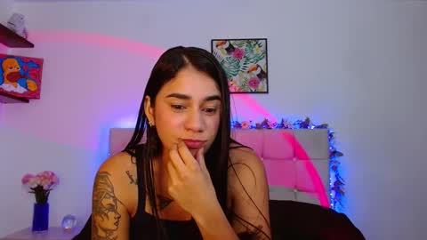 Lia and Rachel online show from October 2025 01:12:02 AM