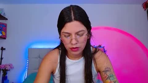 Lia and Rachel online show from April 2026 02:03:02 AM