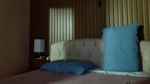 kelly online show from February 2025 11:58:02 PM