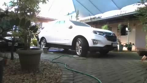 kelly online show from April 2026 06:43:01 PM