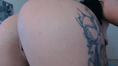 laylacruz online show from January 2025 09:08:02 AM