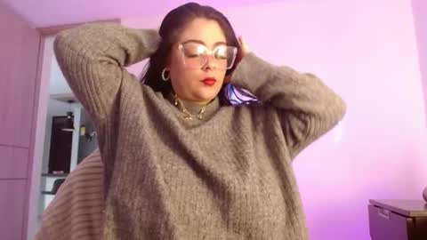 Vannessa  online show from February 2026 12:45:01 PM