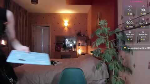 Pansy online show from December 2024 07:45:01 PM