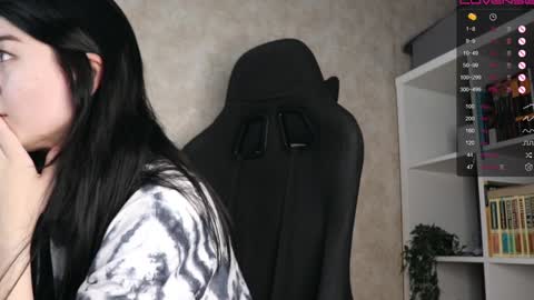 Snapshot of lazynut chatting on December 2024 04:34:02 AM Lisa online show from December 2024 04:34:02 AM