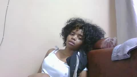 lea96546 online show from December 2025 05:03:02 AM