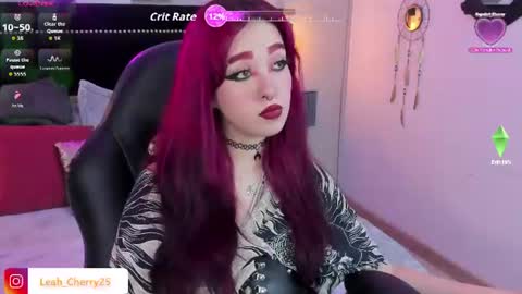 Snapshot of leah_cherry chatting on June 2026 10:24:01 PM Leah online show from June 2026 10:24:01 PM