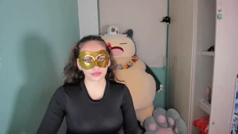 Laura online show from February 2026 11:56:02 PM