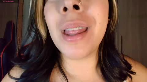 leah online show from April 2026 08:46:01 AM