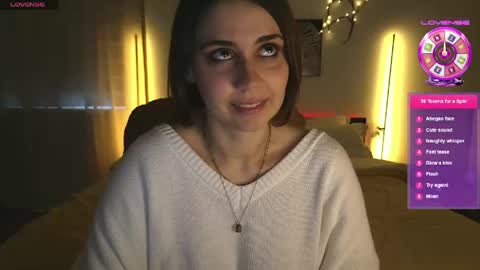 Snapshot of leahwoods chatting on May 2026 02:27:01 AM leahwoods online show from May 2026 02:27:01 AM