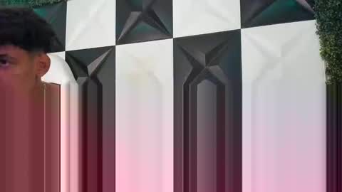 leam_1 online show from November 2025 12:55:02 AM