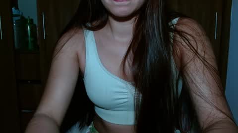 Snapshot of leanaalhub chatting on February 2025 04:15:02 AM leanaalhub online show from February 2025 04:15:02 AM