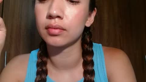 leanaalhub online show from June 2026 06:35:01 PM
