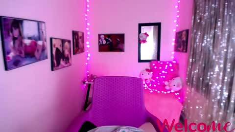 Snapshot of leandra_sex chatting on December 2024 06:39:01 PM Leandra online show from December 2024 06:39:01 PM