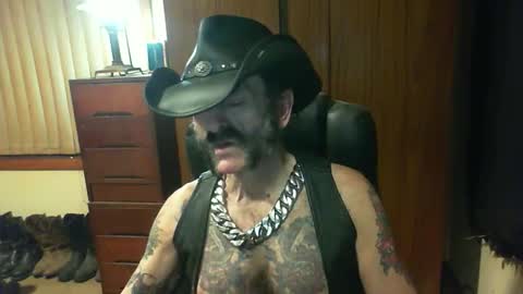 leathergreaser online show from September 2025 08:42:02 AM