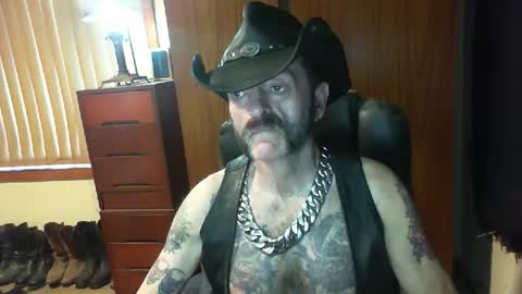 leathergreaser online show from March 2026 08:37:01 PM