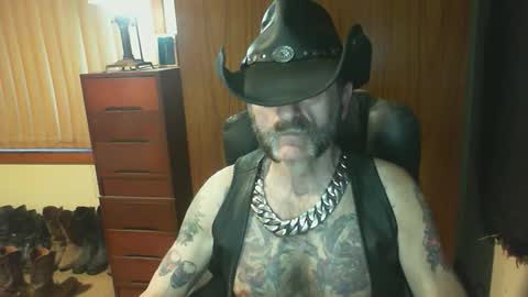 leathergreaser online show from March 2026 08:03:01 PM