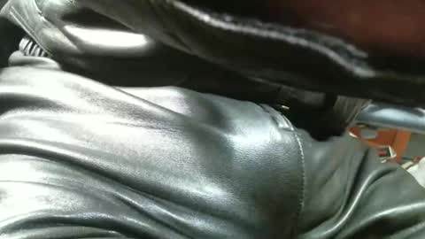 Leathermotocross online show from March 2026 06:48:01 PM