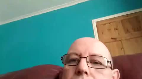 leatherpants68 online show from September 2025 02:42:02 PM