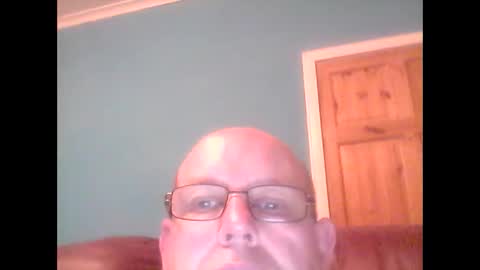 leatherpants68 online show from September 2025 08:34:02 PM