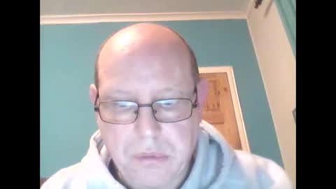 leatherpants68 online show from October 2025 05:04:02 PM