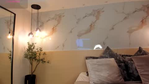    online show from October 2025 11:05:01 PM