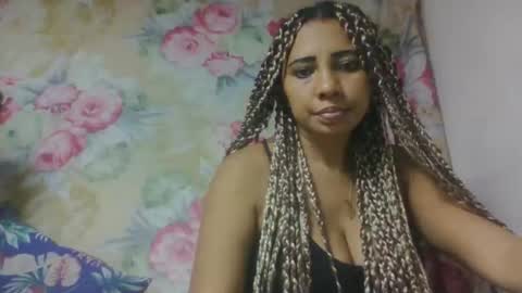 leatiana online show from March 2026 05:04:01 PM