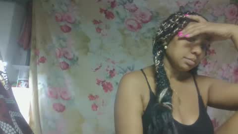 leatiana online show from April 2026 10:59:02 PM