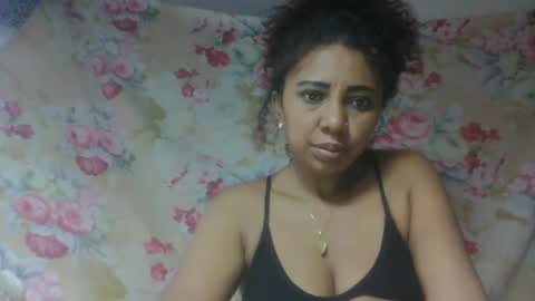 leatiana online show from April 2026 01:42:02 AM