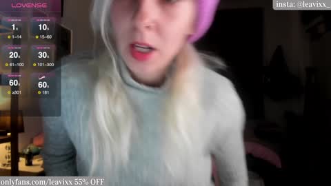 Snapshot of leavixx chatting on January 2025 08:58:02 PM LeaVixx online show from January 2025 08:58:02 PM