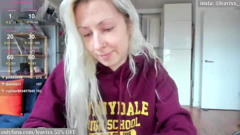 Snapshot of leavixx chatting on October 2025 03:29:02 PM LeaVixx online show from October 2025 03:29:02 PM