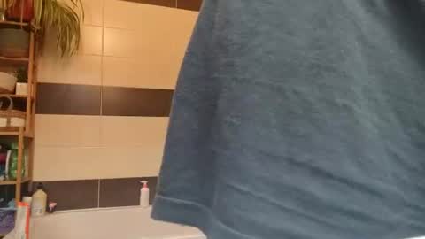 lebrun1985 online show from February 2026 06:00:02 AM